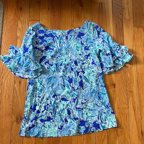 Lilly Pulitzer bunny pattern flutter sleeve shirt sleeve tee-NWOT - Picture 1 of 4